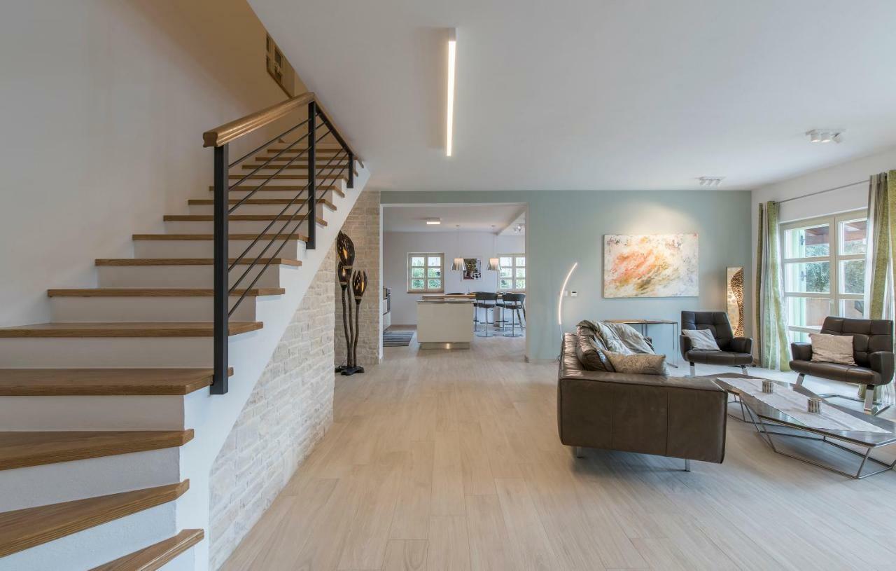 Design And Luxury Villa With Pool Kukci Extérieur photo